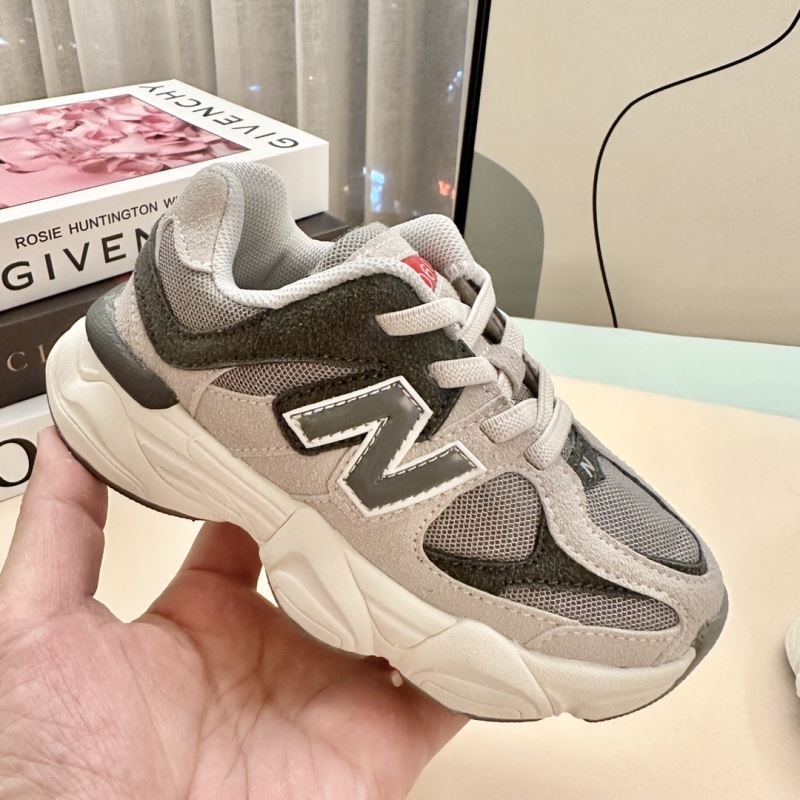 NEW BALANCE SHOES